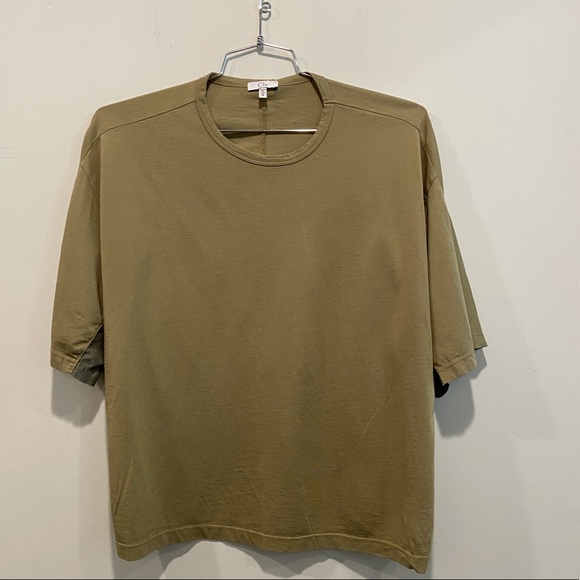 Clu pleated back t shirt. NWT. Small. Oversized - Picture 9 of 10